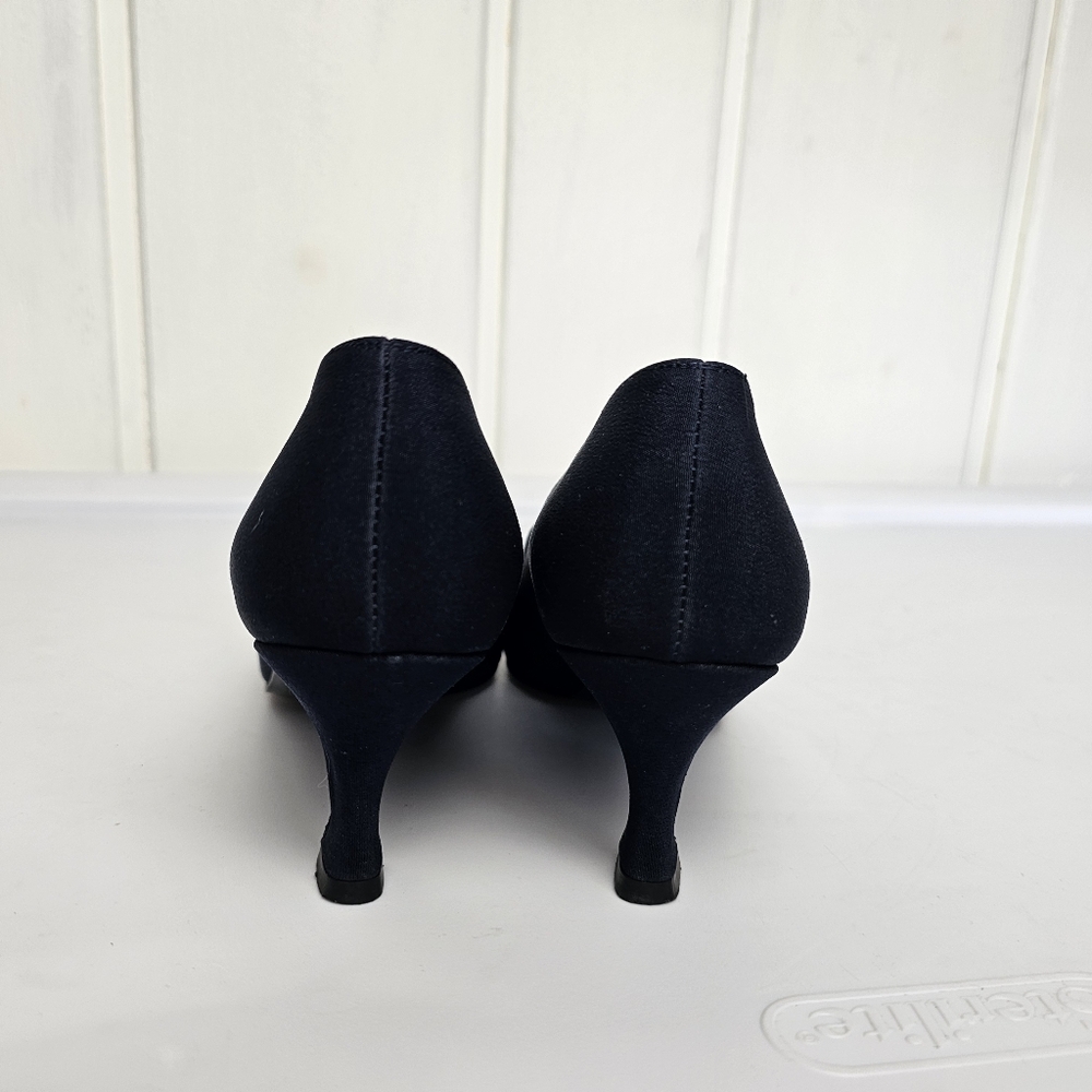 Vintage Stuart Weitzman Navy Blue Silver Interior Kitten Heels 8W - Picture 5 of 6